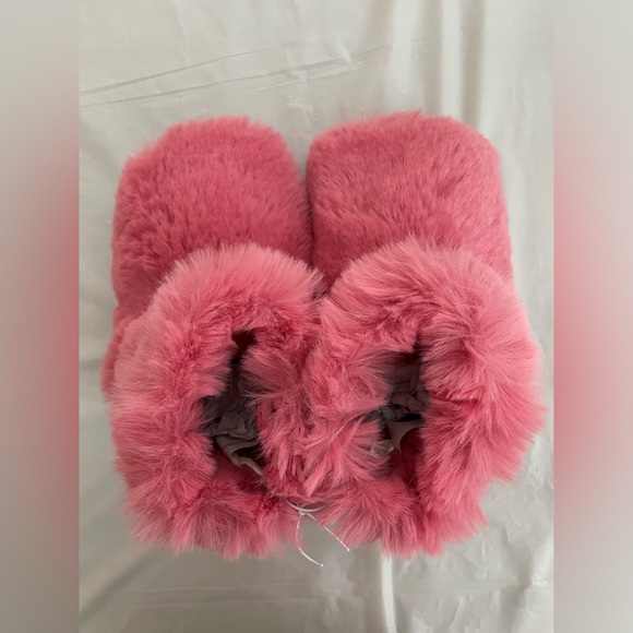 Cat & Jack girls toddler Dallas Fur Slippers Pink size M(7/8) NWT - Picture 4 of 5